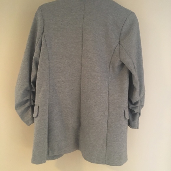 Dynamite Open Blazer - Picture 2 of 7